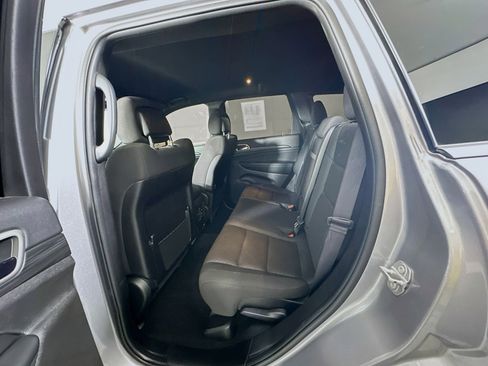 Used 2021 Jeep Grand Cherokee Laredo image 25