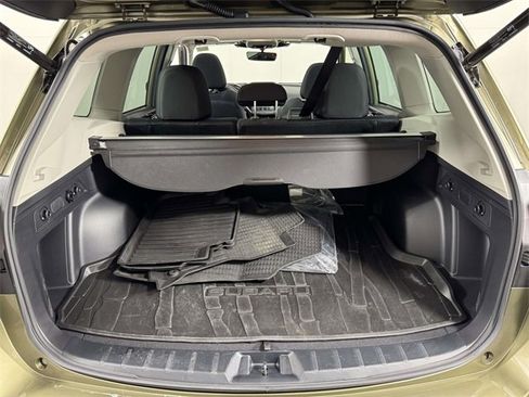 Used 2023 Subaru Forester Premium image 14