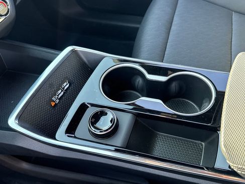 Used 2026 Chevrolet Equinox LT w/ Convenience Package II FWD image 18