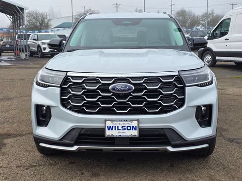 New 2026 Ford Explorer Platinum w/ LUX Leather Package AWD/4WD image 6