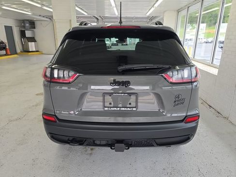 Used 2022 Jeep Cherokee Latitude w/ Trailer Tow Group AWD/4WD image 4