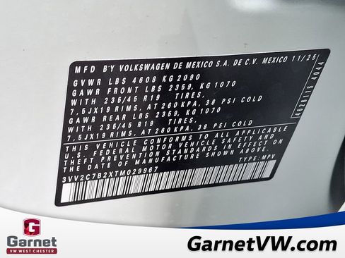 New 2026 Volkswagen Taos SE image 10