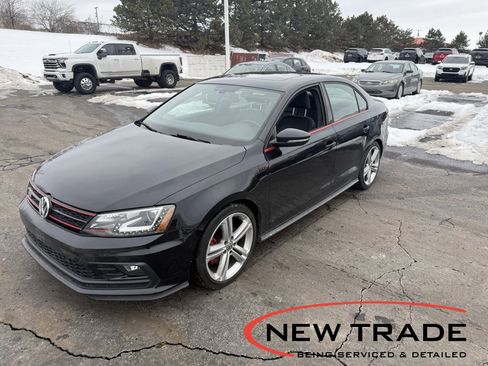 Used 2016 Volkswagen Jetta GLI SEL image 1