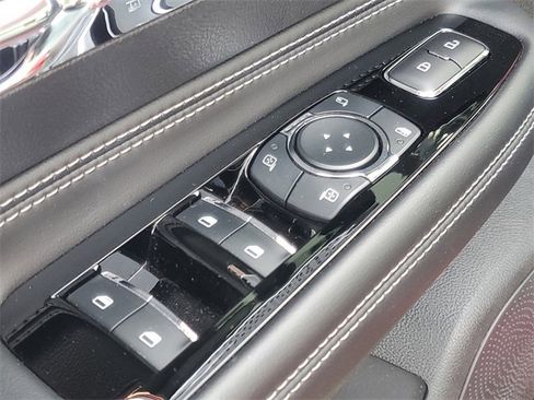 Certified 2023 Lincoln Corsair Reserve w/ Equipment Group 201A image 12