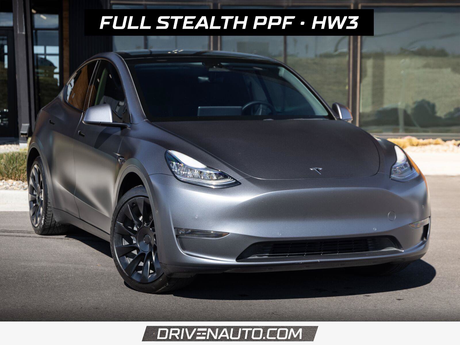 Used 2020 Tesla Model Y Long Range AWD/4WD image 1