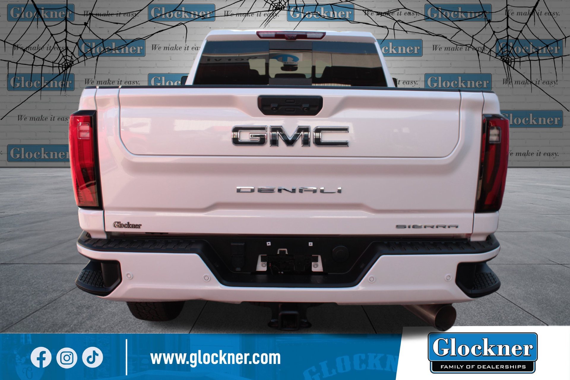 Used 2024 GMC Sierra 2500 Denali Ultimate w/ Max Trailering Package AWD/4WD image 7