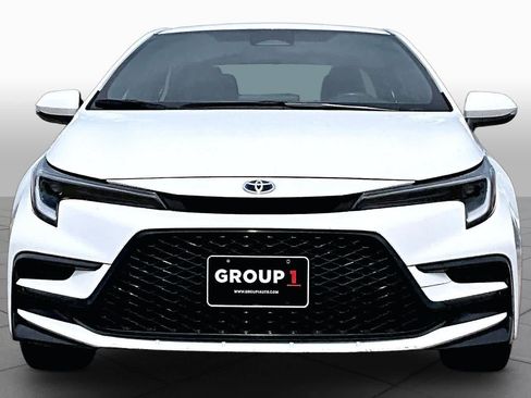Used 2024 Toyota Corolla SE FWD image 4