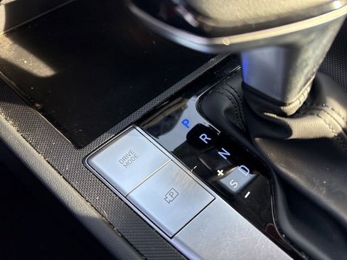 Used 2023 Hyundai Elantra SEL image 31