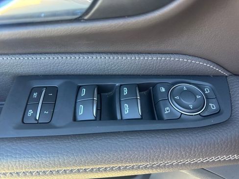 Used 2023 GMC Yukon Denali w/ Denali Reserve Package image 20