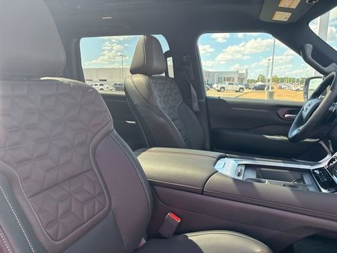 New 2026 Nissan Armada Platinum image 21