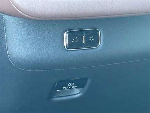 New 2026 Lincoln Navigator Reserve image 14