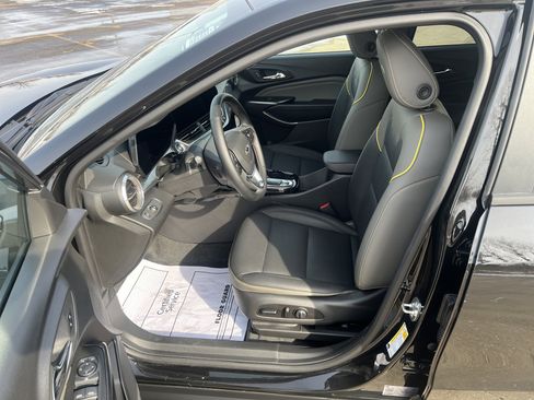 Used 2026 Chevrolet Trax ACTIV w/ Driver Confidence Package image 9