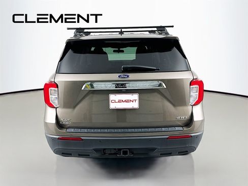 Certified 2021 Ford Explorer XLT w/ Class III Trailer Tow Package AWD/4WD image 8