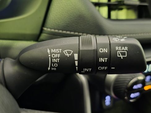 Used 2024 Toyota RAV4 XLE image 19