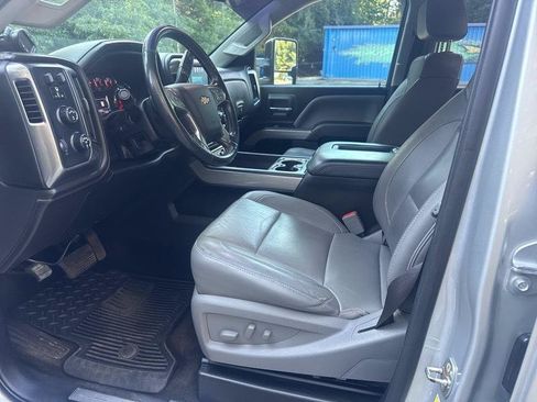 Used 2018 Chevrolet Silverado 2500 LTZ w/ Duramax Plus Package AWD/4WD image 27