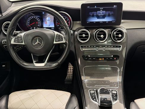 Used 2019 Mercedes-Benz GLC 43 AMG 4MATIC image 30
