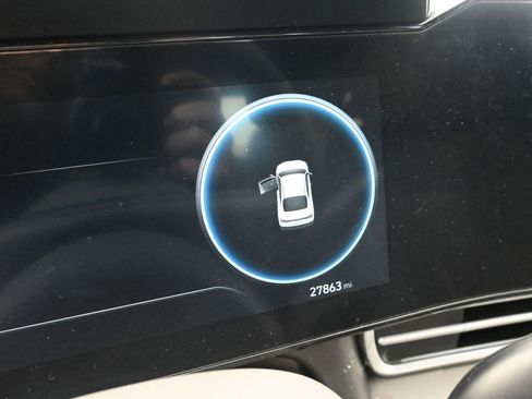 Certified 2024 Hyundai Elantra Blue image 29