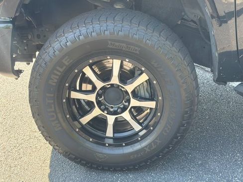 Used 2019 Toyota Tundra Limited w/ TRD Off Road Package AWD/4WD image 13
