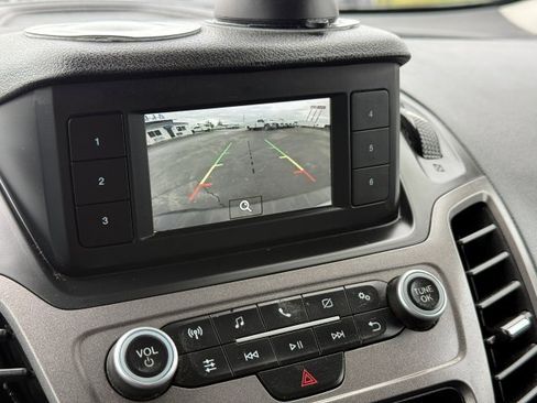 Used 2020 Ford Transit Connect XL image 25