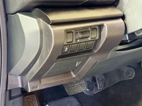 Used 2019 Subaru Impreza 2.0i Premium image 10