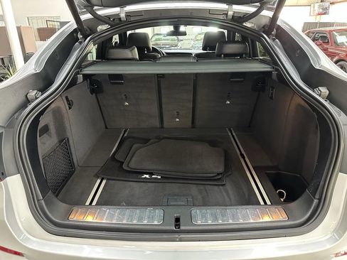 Used 2017 BMW X4 M40i w/ Technology Package image 8