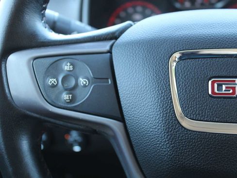 Used 2016 GMC Canyon SLE w/ All Terrain Package image 14