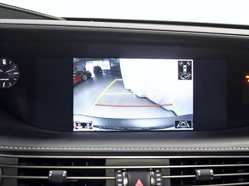 Used 2018 Lexus LS 500h AWD w/ Accessory Package (Z2) image 21