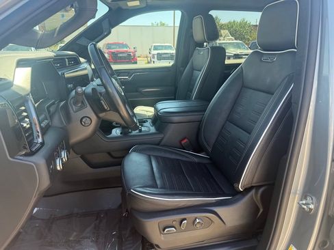 Used 2024 GMC Sierra 1500 AT4X AWD/4WD image 10