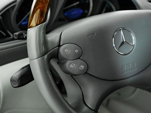 Used 2005 Mercedes-Benz SL 500 image 15