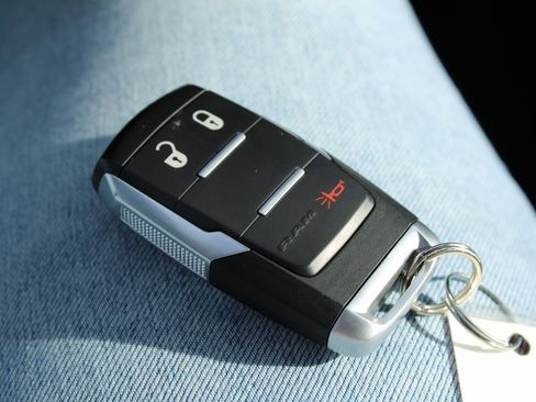 Used 2019 RAM 2500 Big Horn image 24