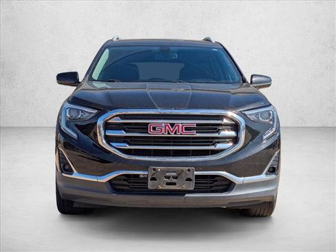 Used 2019 GMC Terrain SLT w/ Preferred Package image 2