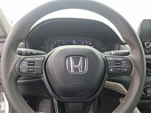 Used 2024 Honda Accord LX image 18