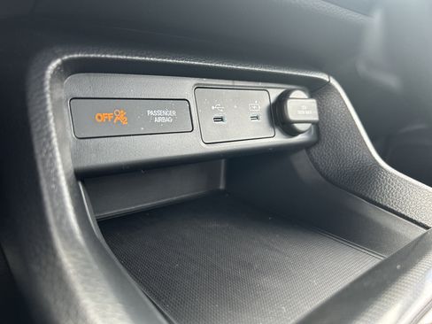 Used 2025 Honda Civic Sport image 12