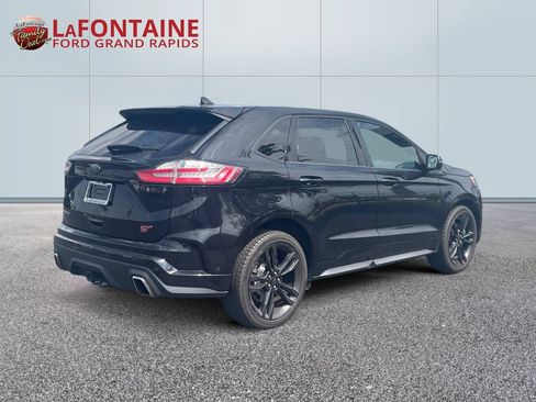 Used 2020 Ford Edge ST w/ Equipment Group 401A AWD/4WD image 7
