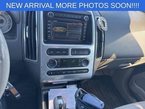 Used 2010 Ford Edge Limited image 9