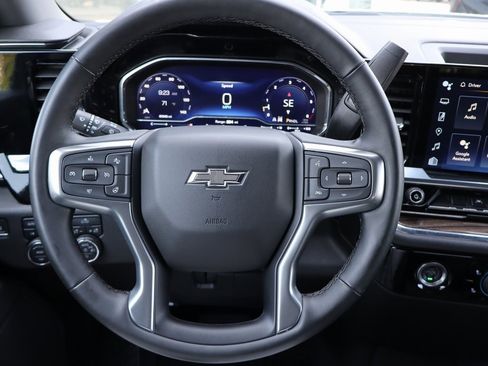 Used 2023 Chevrolet Silverado 1500 RST w/ Z71 Off-Road Package image 5