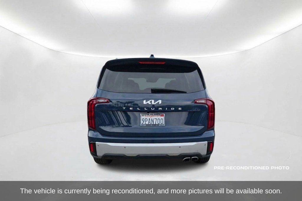 Used 2024 Kia Telluride S w/ S Sunroof Package FWD image 7