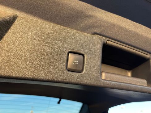 Used 2023 Ford Escape ST-Line image 23