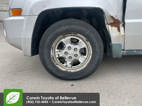 Used 2010 Jeep Patriot Sport w/ PWR Equipment Group FWD image 25