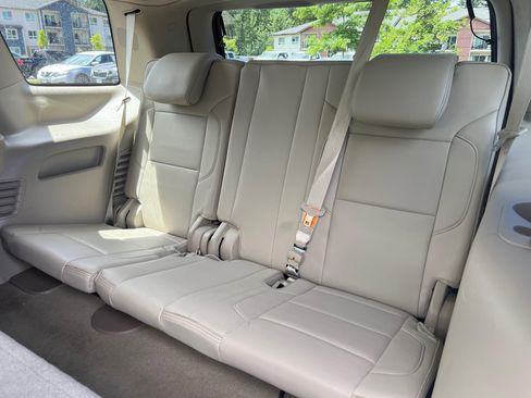 Used 2016 GMC Yukon Denali AWD/4WD image 6