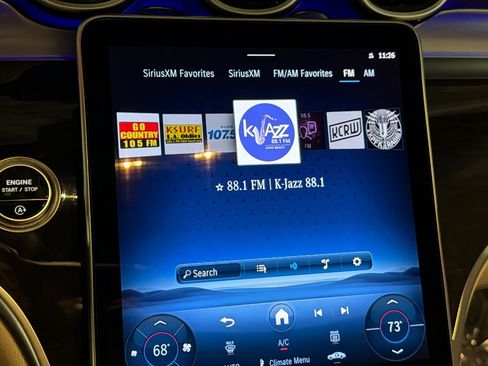 Used 2025 Mercedes-Benz GLC 300 image 17