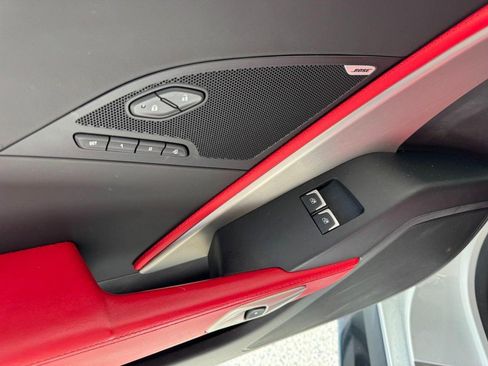 Used 2016 Chevrolet Corvette Z06 w/ 3LZ Preferred Equipment Group image 10