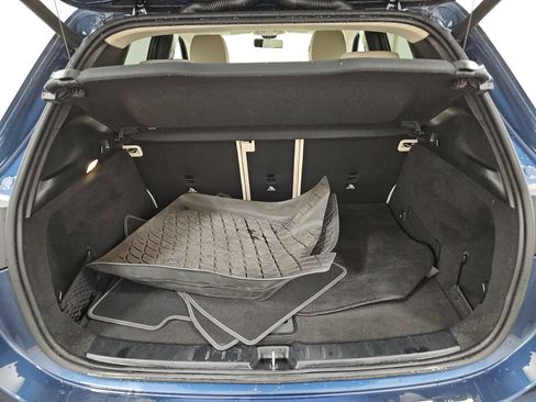Used 2023 Mercedes-Benz GLA 250 4MATIC w/ Premium Package image 15
