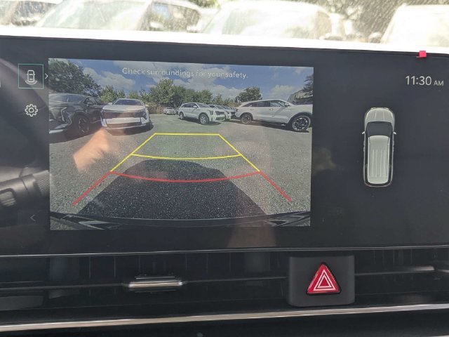 New 2027 Kia Carnival LX FWD image 21