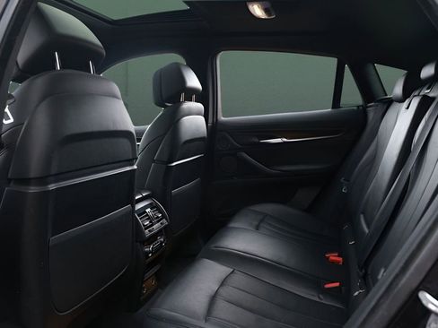 Used 2017 BMW X6 xDrive35i image 10