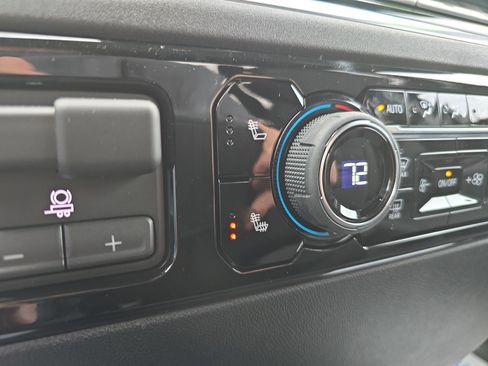 New 2026 Chevrolet Silverado 1500 LT w/ LPO, Dark Essentials Package image 28