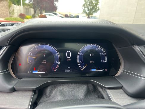 Certified 2021 Jeep Grand Cherokee L Overland w/ Luxury Tech Group IV AWD/4WD image 16