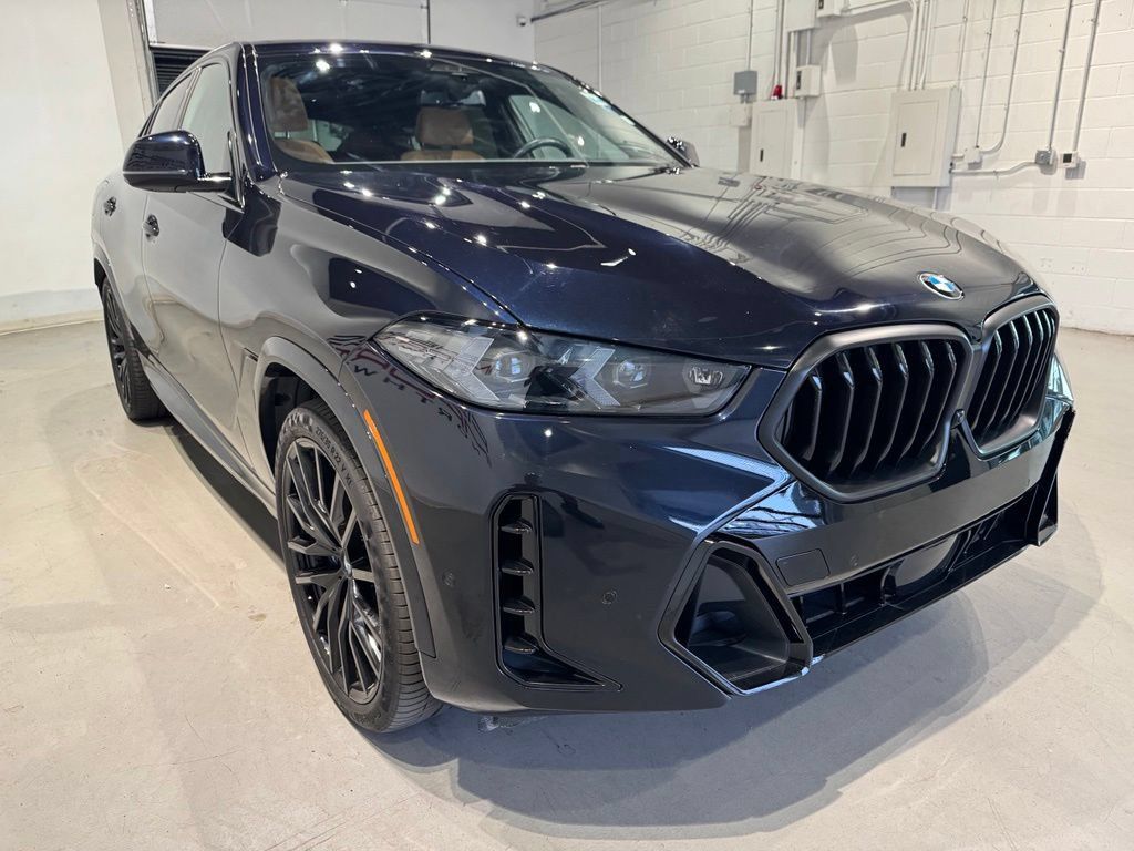 Used 2025 BMW X6 xDrive40i AWD/4WD image 10