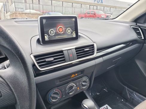 Used 2016 MAZDA MAZDA3 i Sport w/ Preferred Equipment Package image 26