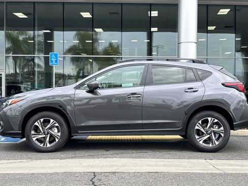 Used 2026 Subaru Crosstrek 2.5i Premium AWD/4WD image 7